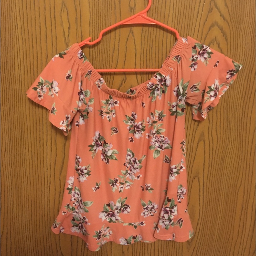 Off the shoulder floral shirt